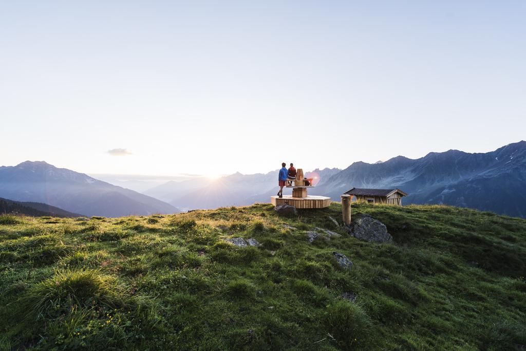 Pension Tina Neustift im Stubaital Ngoại thất bức ảnh